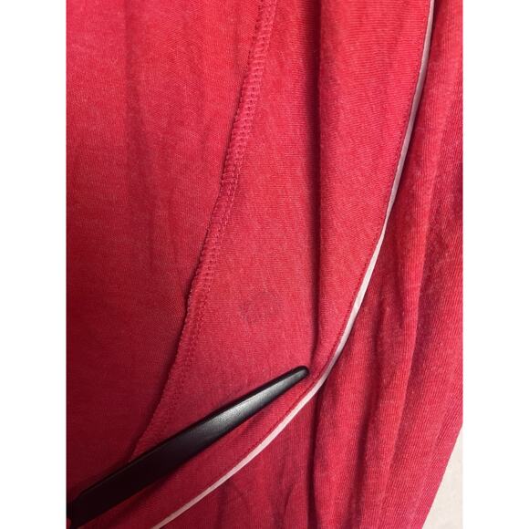 Victoria's Secret Lightweight Long Sleeve Short Red Robe Size Medium Pockets - Picture 10 of 10